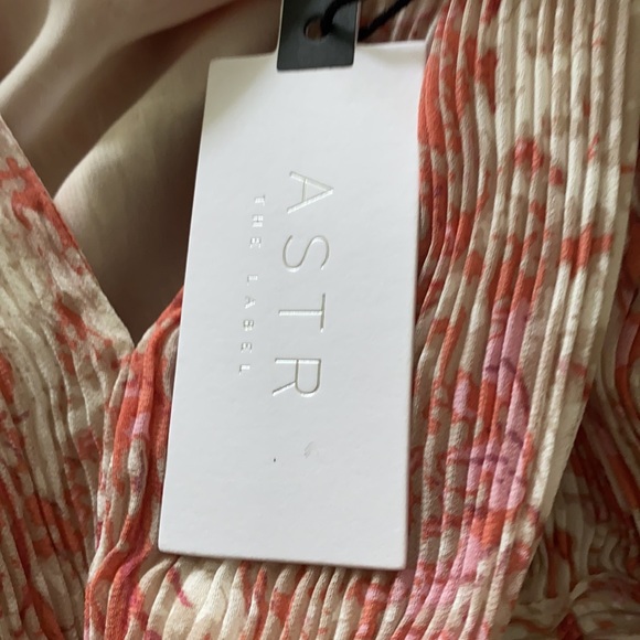 Astr - Picture 4 of 4